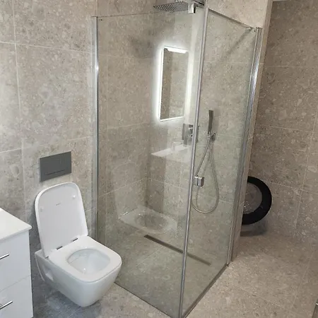 Apartmany Ruzomberok דירה רוז'ומברוק